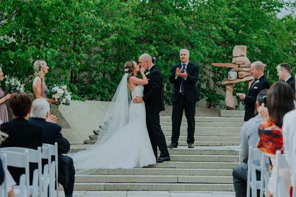 Winnipeg Art Gallery Wedding Kampphotography Winnipeg Wedding Photographers WAG Wedding 