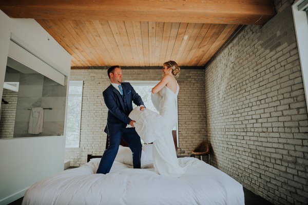 Hotel Ocho - Toronto Wedding Kampphotography Destination Wedding 