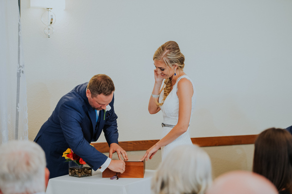 Gimli Wedding Kampphotography Winnipeg Wedding Photographers 