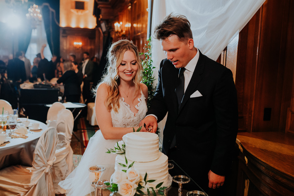 Fort Garry Hotel Wedding Fort Garry Hotel Wedding Kampphotography Winnipeg Wedding Photographers 