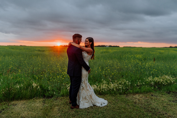 Ashgrove Acres Wedding Ashgrove Acres Wedding Kampphotography Winnipeg Wedding Photographers 