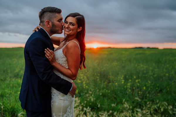 Ashgrove Acres Wedding Ashgrove Acres Wedding Kampphotography Winnipeg Wedding Photographers 