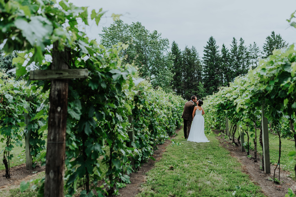 Manitoba Farm Wedding Kampphotography Winnipeg Wedding Photographers 