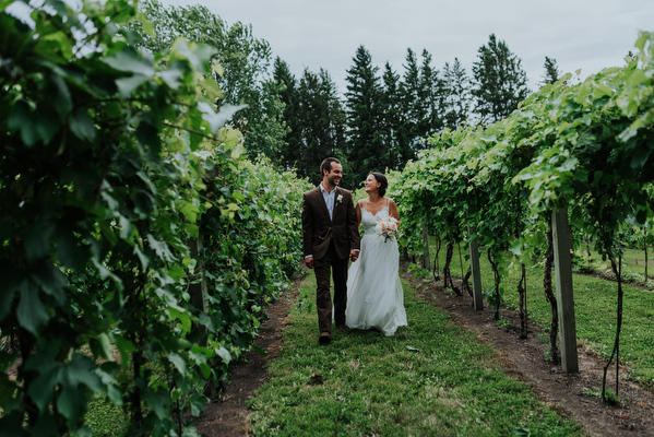 Manitoba Farm Wedding Kampphotography Winnipeg Wedding Photographers 