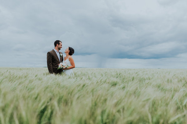 Manitoba Farm Wedding Kampphotography Winnipeg Wedding Photographers 