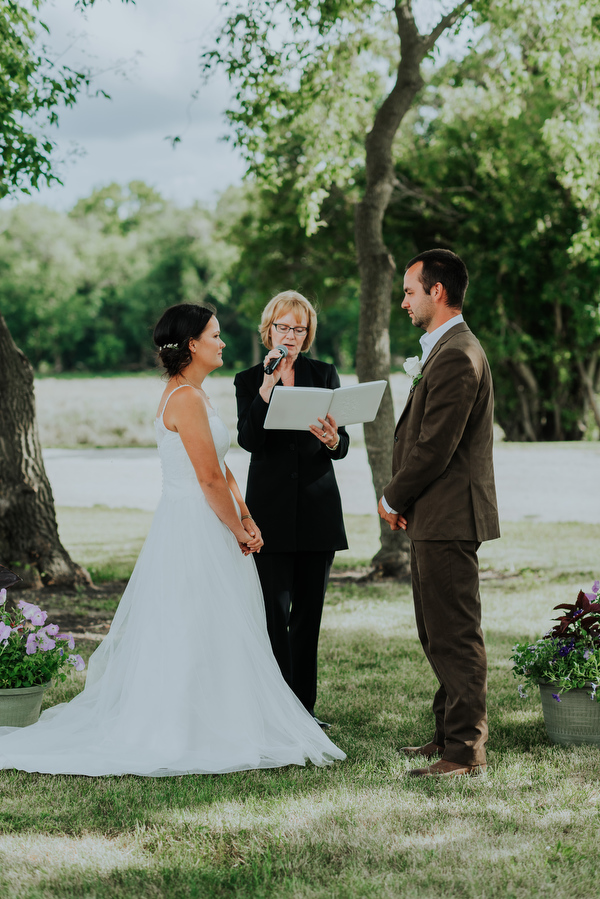 Manitoba Farm Wedding Kampphotography Winnipeg Wedding Photographers 