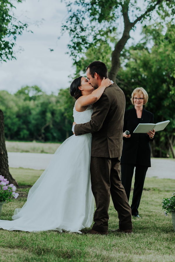 Manitoba Farm Wedding Kampphotography Winnipeg Wedding Photographers 