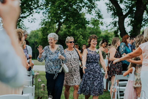 Manitoba Farm Wedding Kampphotography Winnipeg Wedding Photographers 