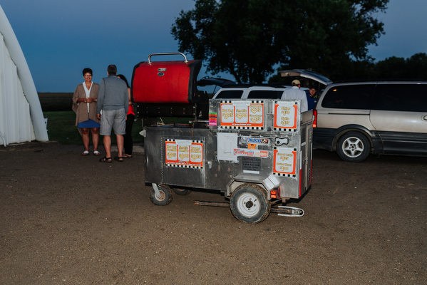 Manitoba Farm Wedding Kampphotography Winnipeg Wedding Photographers 