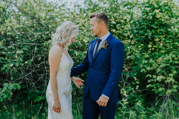 Swan River Wedding Kampphotography Winnipeg Wedding Photographers 