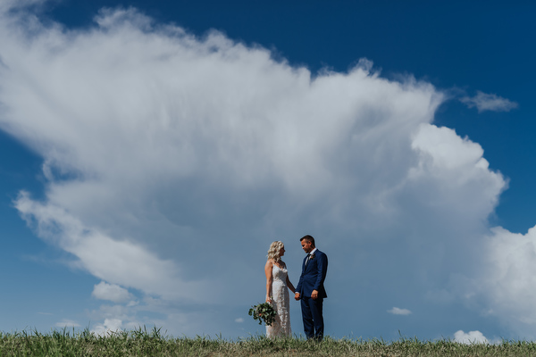 Swan River Wedding Kampphotography Winnipeg Wedding Photographers 