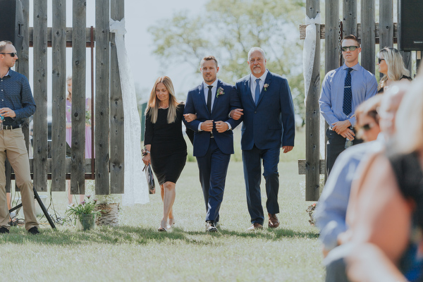 Swan River Wedding Kampphotography Winnipeg Wedding Photographers 