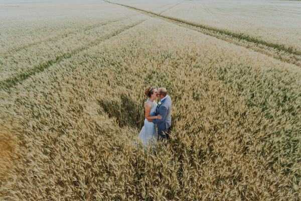 Manitoba Farm Wedding Kampphotography Winnipeg Wedding Photographers 