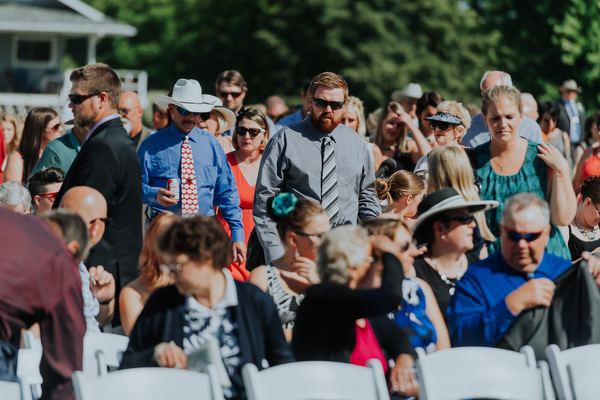 Manitoba Farm Wedding Kampphotography Winnipeg Wedding Photographers 