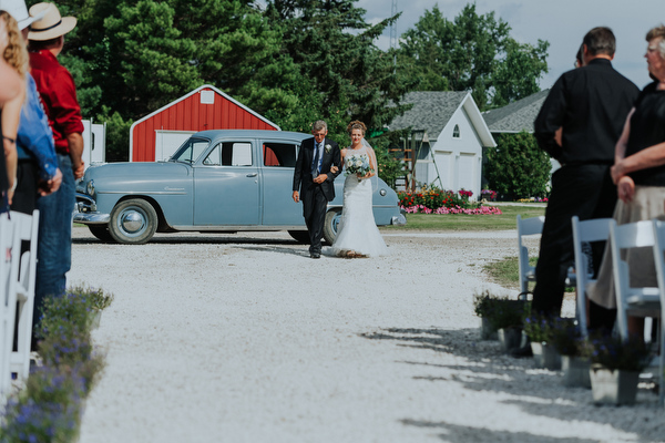 Manitoba Farm Wedding Kampphotography Winnipeg Wedding Photographers 