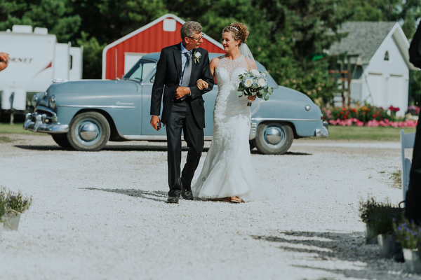 Manitoba Farm Wedding Kampphotography Winnipeg Wedding Photographers 