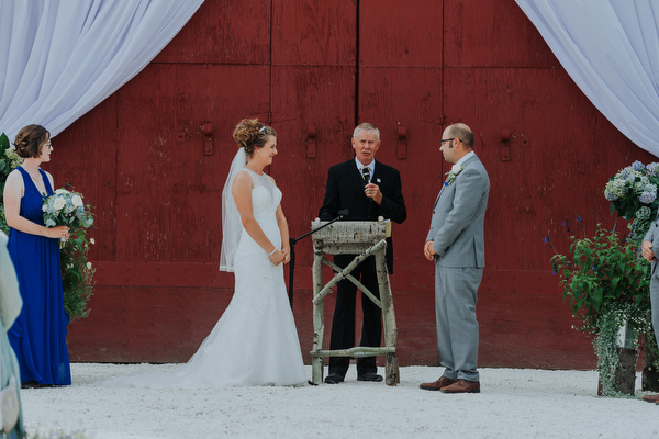 Manitoba Farm Wedding Kampphotography Winnipeg Wedding Photographers 