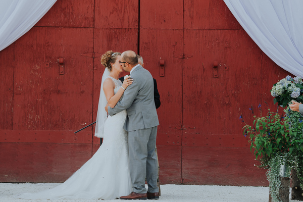 Manitoba Farm Wedding Kampphotography Winnipeg Wedding Photographers 