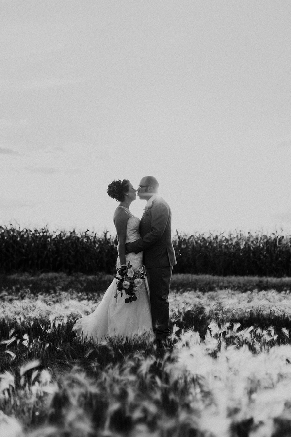 Manitoba Farm Wedding Kampphotography Winnipeg Wedding Photographers 