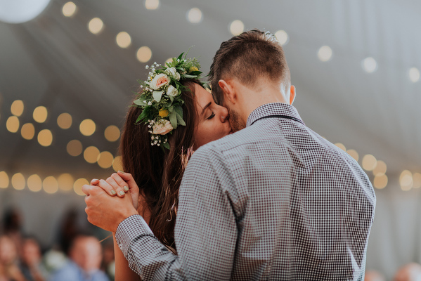 Lac Du Bonnet Wedding Kampphotography Winnipeg Wedding Photographers 