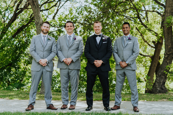 Greenwood Inn Wedding Kampphotography Winnipeg Wedding Photographers 