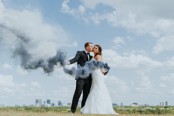 Greenwood Inn Wedding Kampphotography Winnipeg Wedding Photographers 