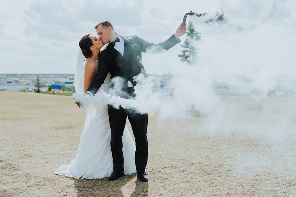 Greenwood Inn Wedding Kampphotography Winnipeg Wedding Photographers 