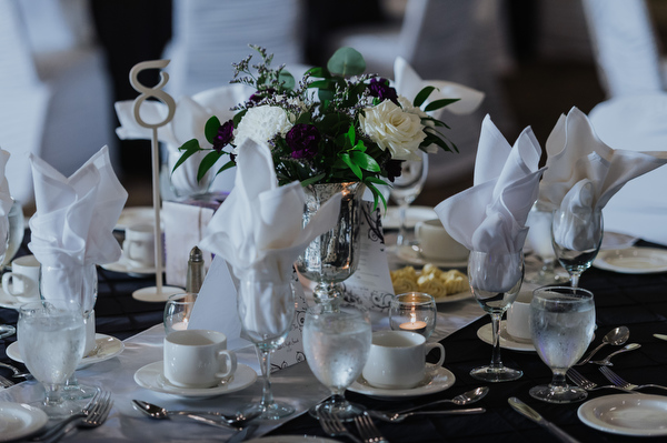 Greenwood Inn Wedding Kampphotography Winnipeg Wedding Photographers 