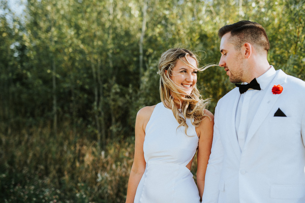 Winnipeg Back Yard Wedding Kampphotography Winnipeg Wedding Photographers 