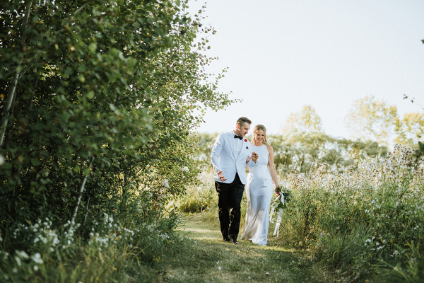 Winnipeg Back Yard Wedding Kampphotography Winnipeg Wedding Photographers 