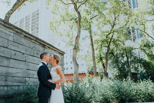 Winnipeg Art Gallery Wedding Kampphotography Winnipeg Wedding Photographers WAG Wedding 