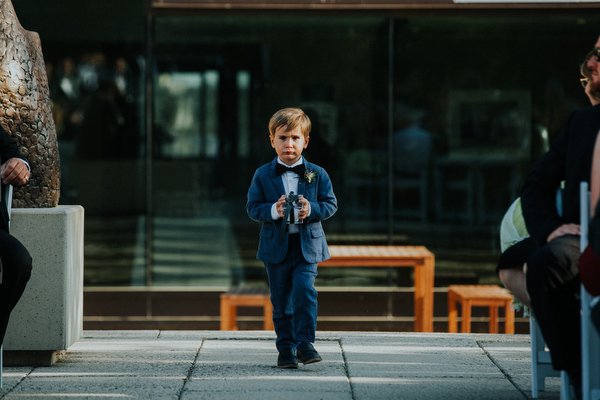 Winnipeg Art Gallery Wedding Kampphotography Winnipeg Wedding Photographers WAG Wedding 