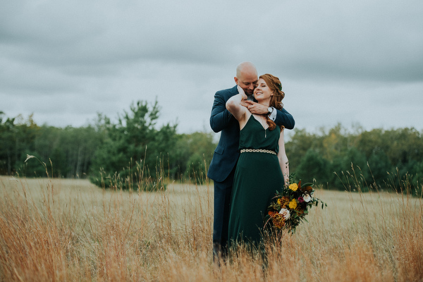 Back Yard Wedding Kampphotography Winnipeg Wedding Photographers 