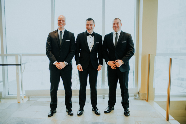 Raddison Hotel Wedding Kampphotography Winnipeg Wedding Photographers Raddison Hotel Wedding 