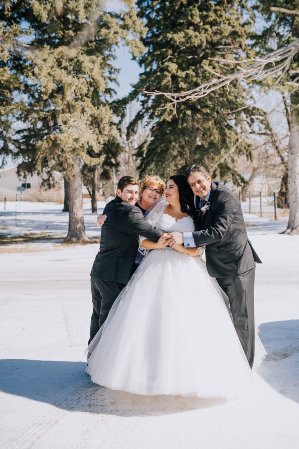 Clear Water Manitoba Wedding Kampphotography Winnipeg Wedding Photographers 