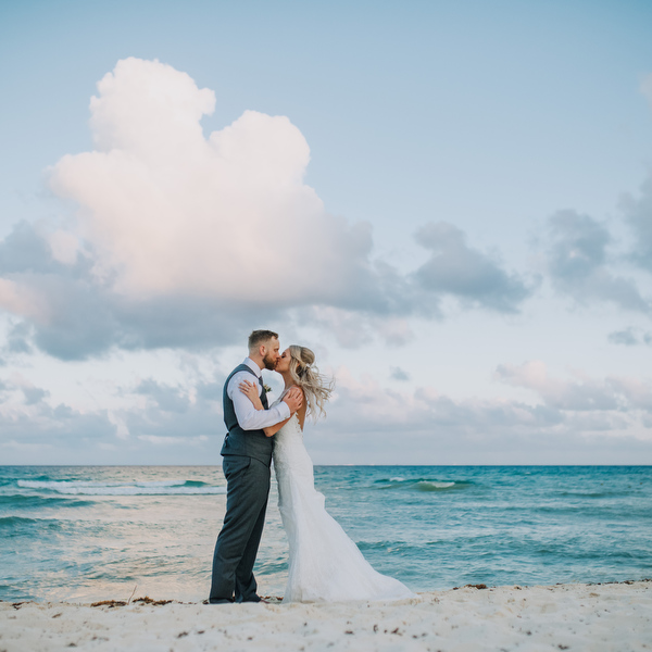 Grand Sunset Princess Wedding Kampphotography Destination Wedding 